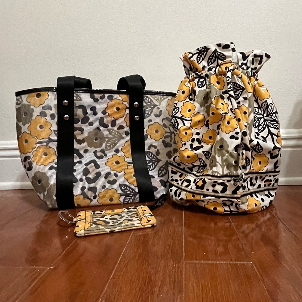 Vera Bradly go wild set